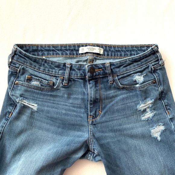 Abercrombie & Fitch Jeans - Picture 3 of 4